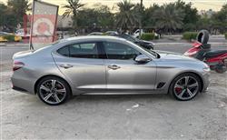 جنسس G70